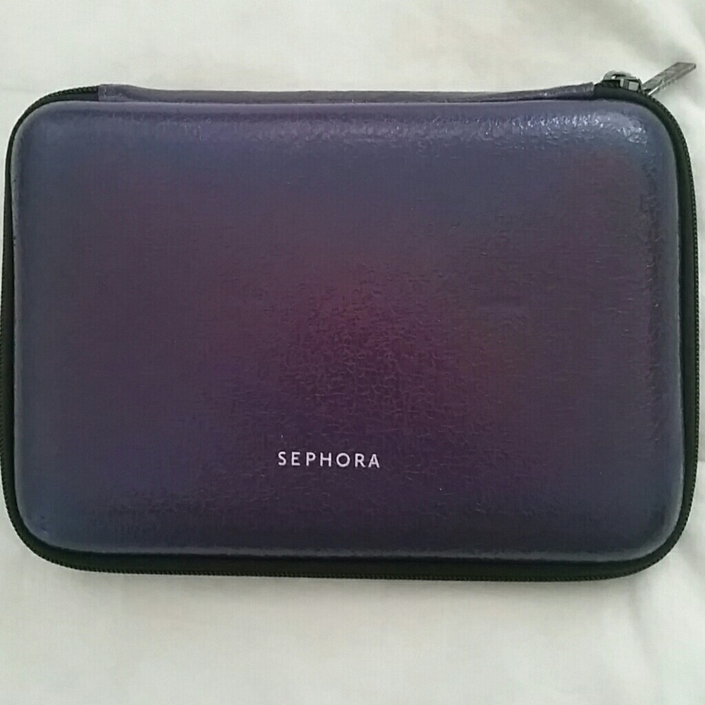 Nwot Sephora brush kit in case